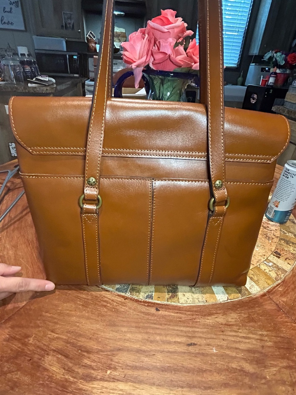 Patricia Nash Amersham
Messenger Bag in Heritage Tan leather New No Tags Learher - Picture 6 of 15